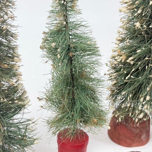 Vintage 4 Bottle Brush Christmas Trees Plasticville Bridge Craft Project Decor - Picture 4 of 7